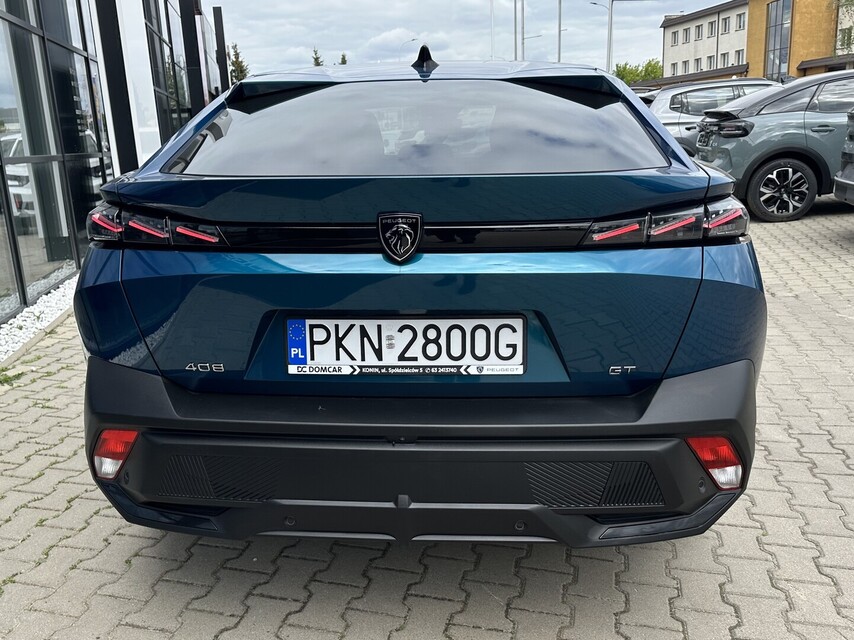 Peugeot 408