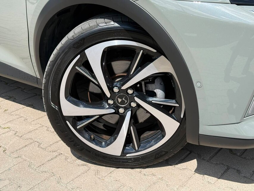 DS Automobiles DS 7 Crossback
