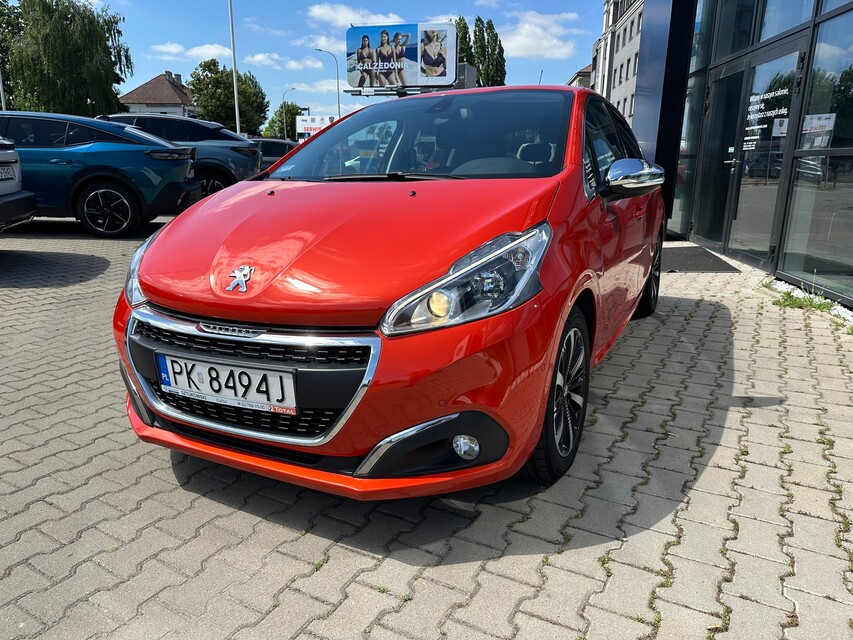 Peugeot 208