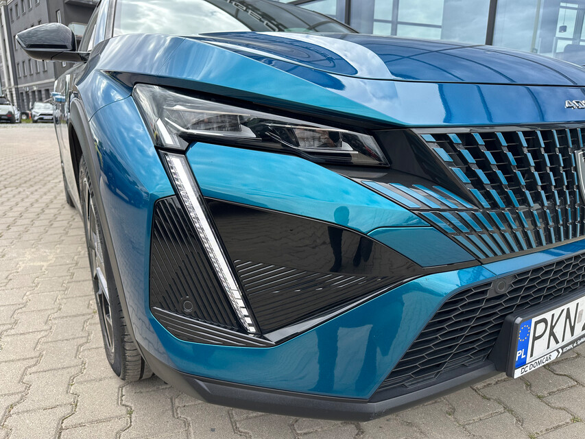 Peugeot 408