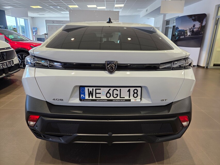 Peugeot 408
