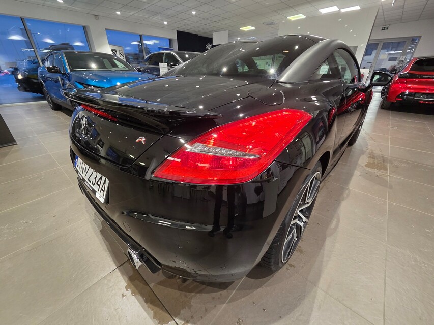 Peugeot RCZ